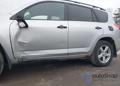 2008 Toyota Rav4 из США, поврежденный, VIN JTMBD33V885127518